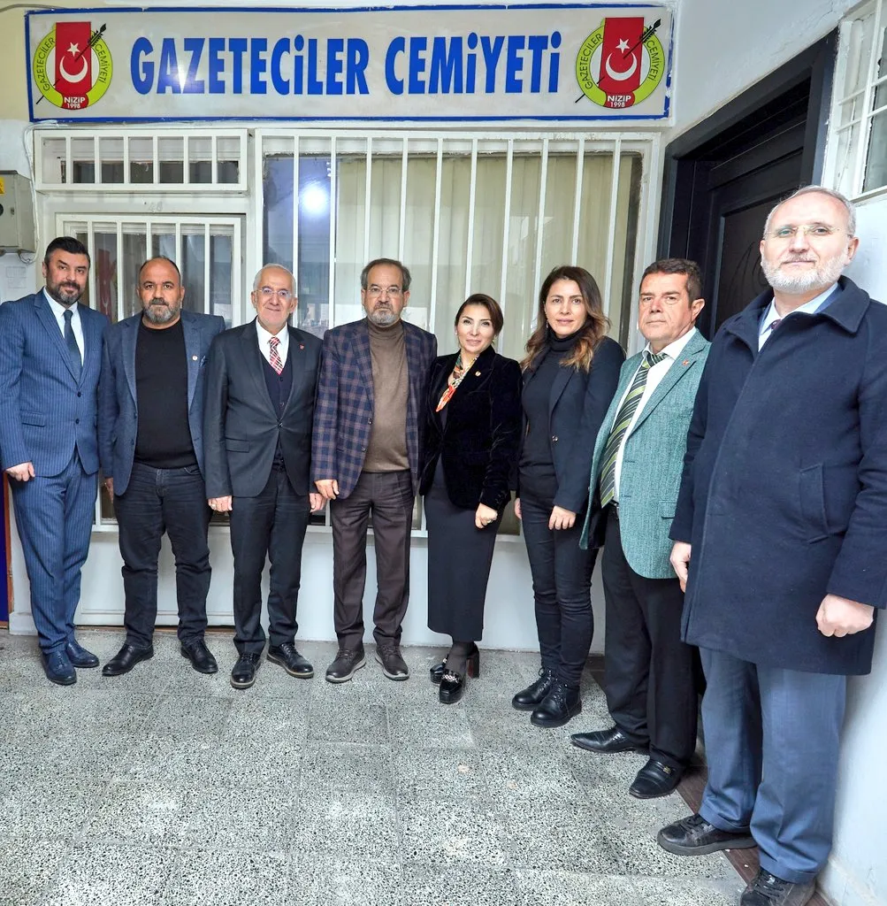 İLK BAĞIŞ BAŞKAN KARAYILAN'DAN 