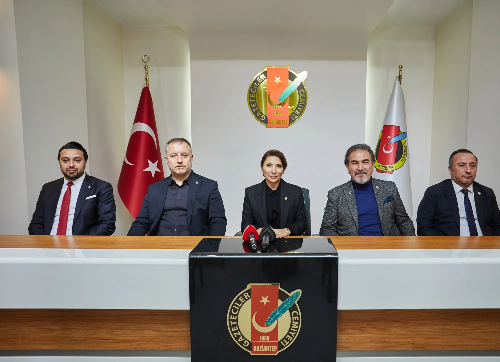 GGC Başkanı Ay: Deprem için seferberlik ilan edilmeli